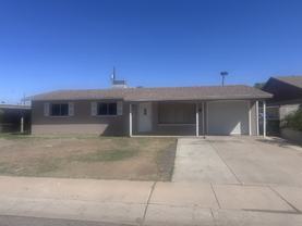2211 N 50th Dr #NA - Photo 1 of 1