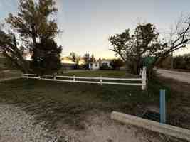 featured image of 820 E 29th St #NA