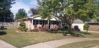 5734 S Madison Pl #NA - Photo 1 of 1