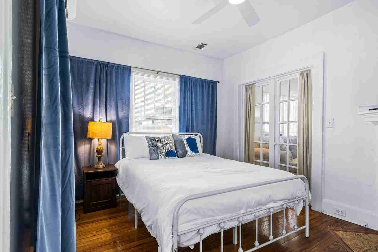 622 7th Ave N #620 - Photo 4 of 8