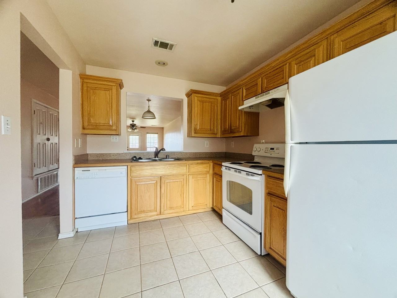 1019 N Riggins St #A - Photo 6 of 27