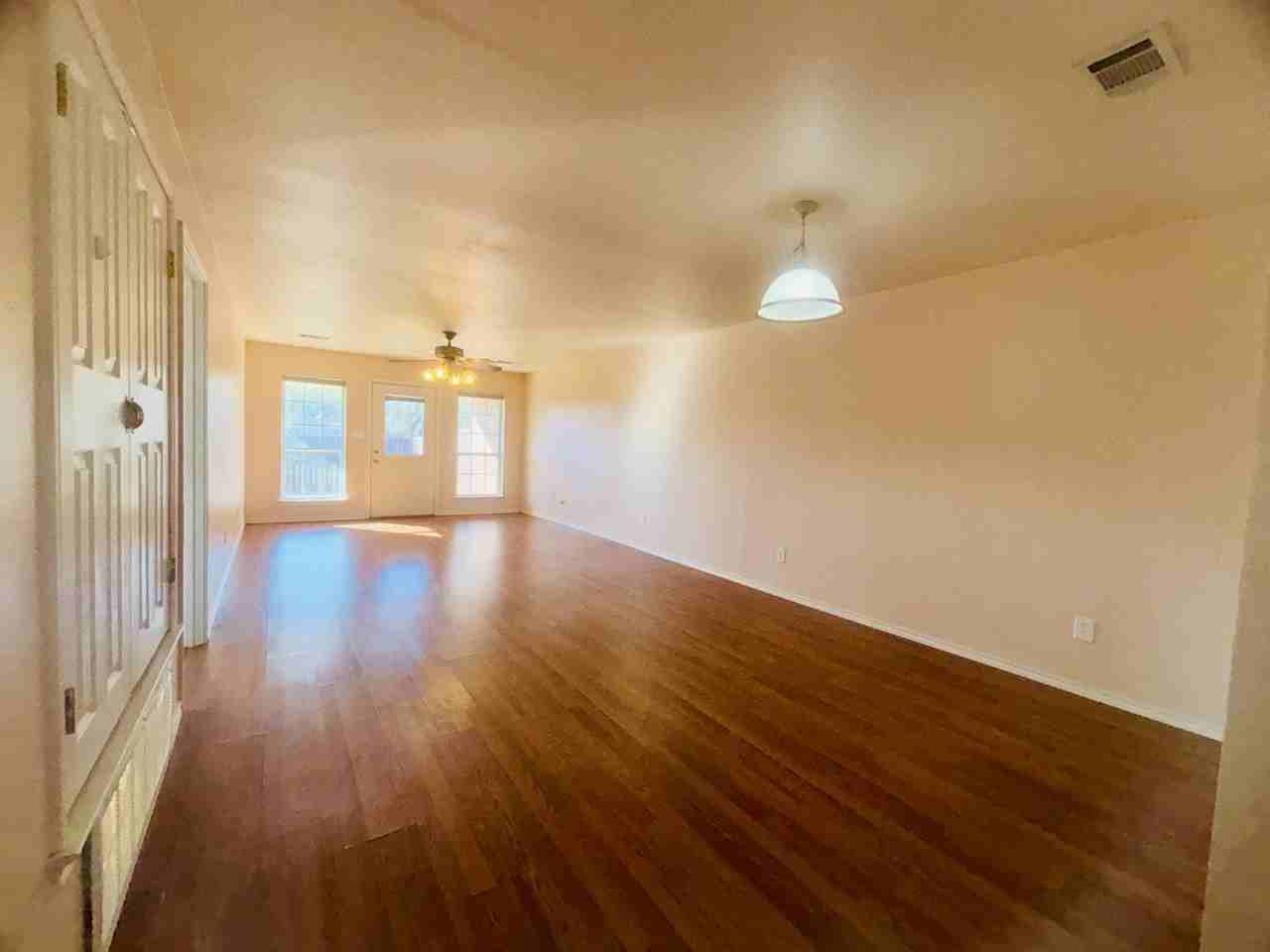 1019 N Riggins St #A - Photo 7 of 27