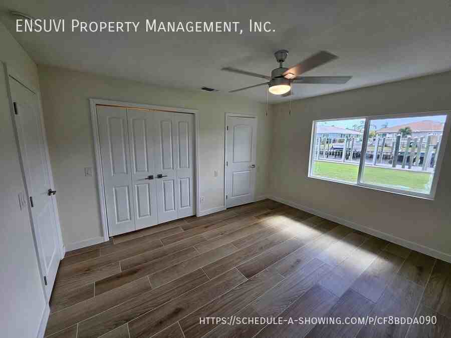 1018 Spindle Palm Way - Photo 6 of 23