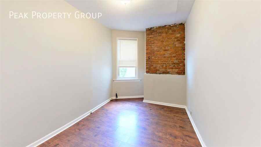 426 Ada St - Photo 2 of 20