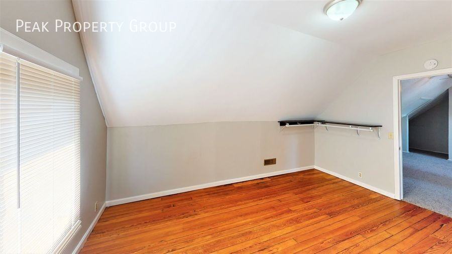 426 Ada St - Photo 3 of 20