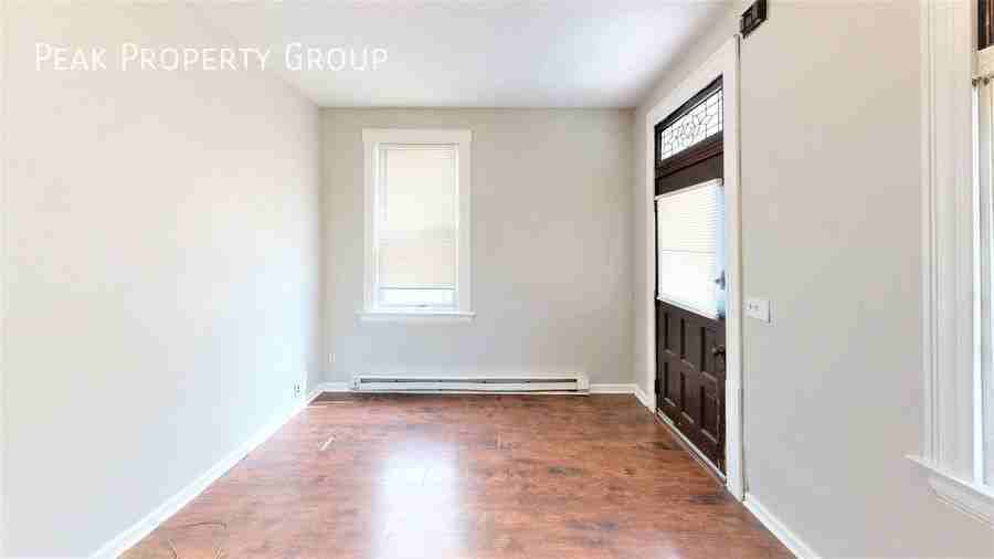 426 Ada St - Photo 5 of 20