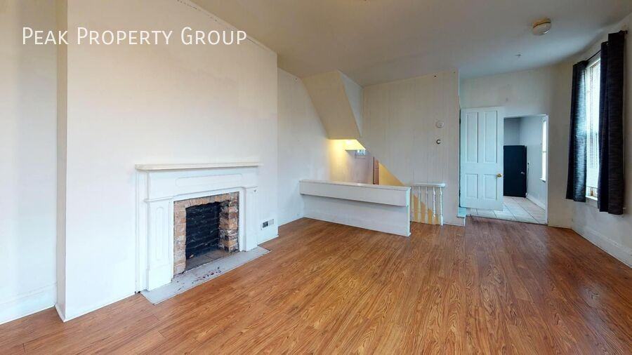 26 West Hollister Street - Photo 3 of 18