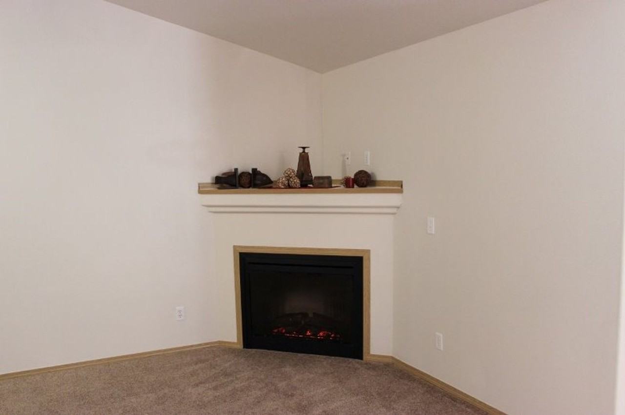 Powell Street Station - Photo 5 of 14