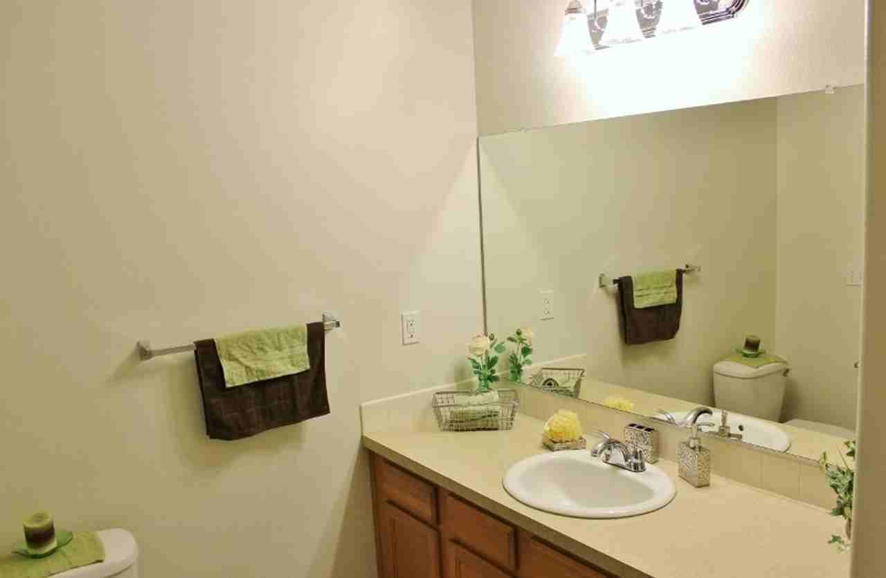 Powell Street Station - Photo 7 of 14