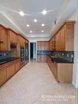 345 S Reeves Dr #101 - Photo 1 of 1