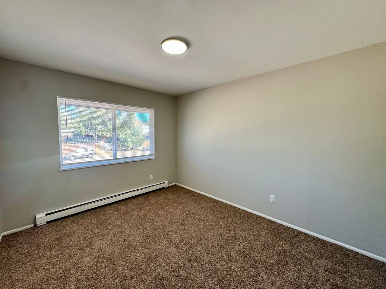 3635 Michigan Avenue #14 - Photo 6 of 27