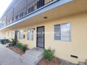 1027 E 7th St #10 - Photo 1 of 1