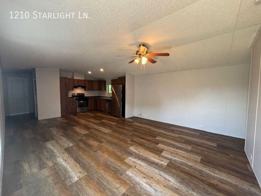 1210 Nw Starlight Ln - Photo 3 of 30
