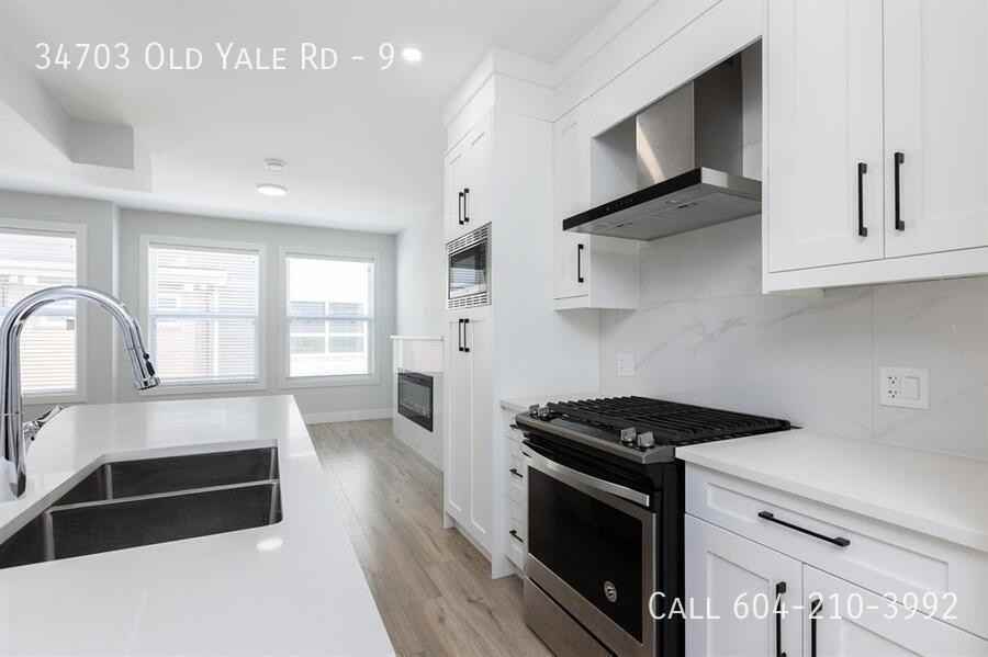 34703 Old Yale Rd #9 - Photo 3 of 22