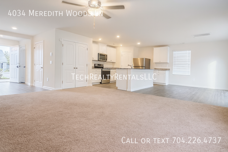 4034 Meredith Woods Ln - Photo 3 of 13