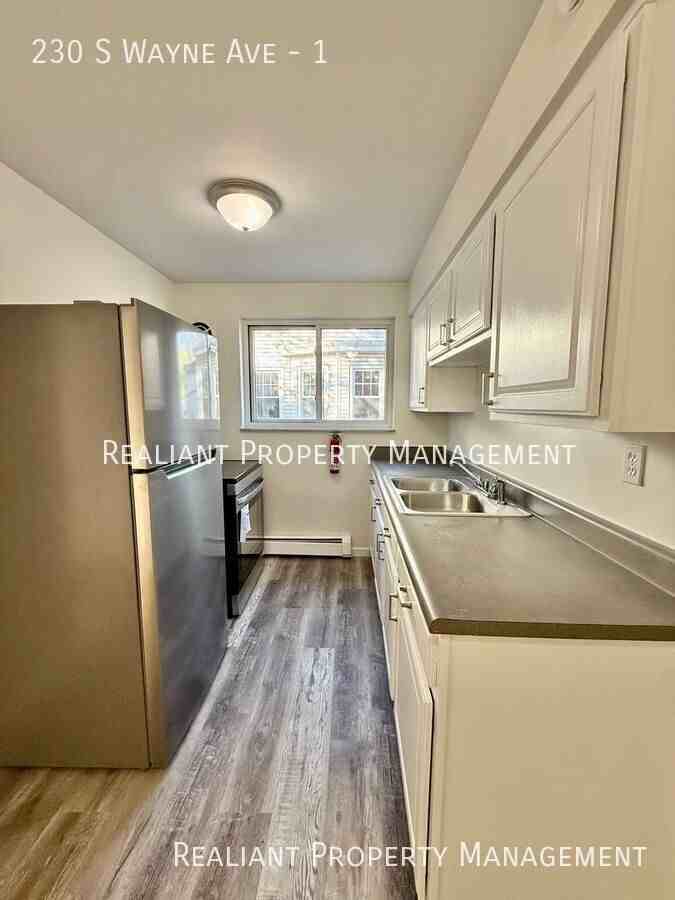 230 S Wayne Ave #1 - Photo 6 of 9