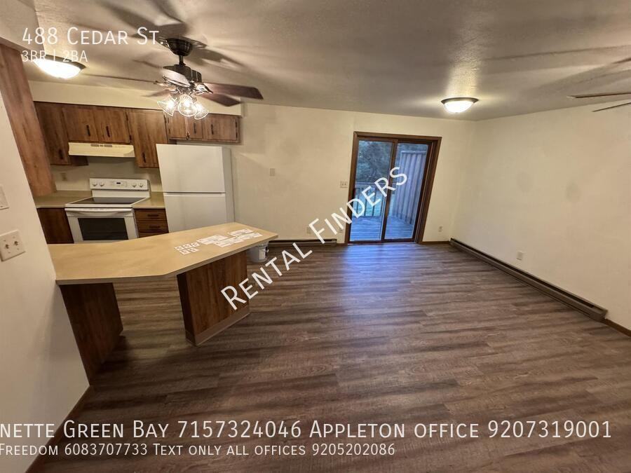 488 Cedar St - Photo 2 of 15