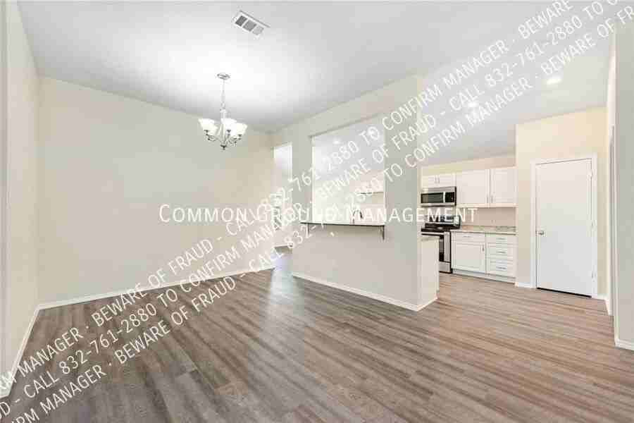 1118 Grace Dr - Photo 5 of 39