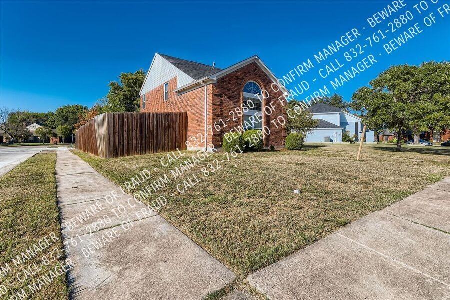 4113 Starboard Trl - Photo 2 of 50