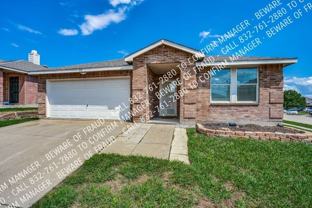 616 Almandora Dr - Photo 1 of 1