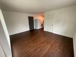 featured image of 901 S Lincoln St