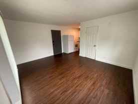 901 South Lincoln - Photo 1 of 1