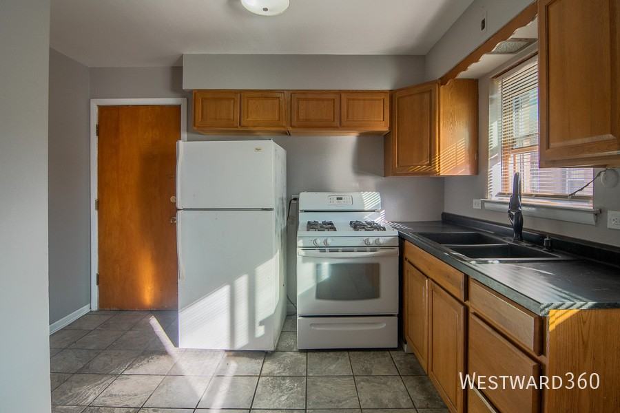 13027 Seeley Ave #6 - Photo 2 of 13