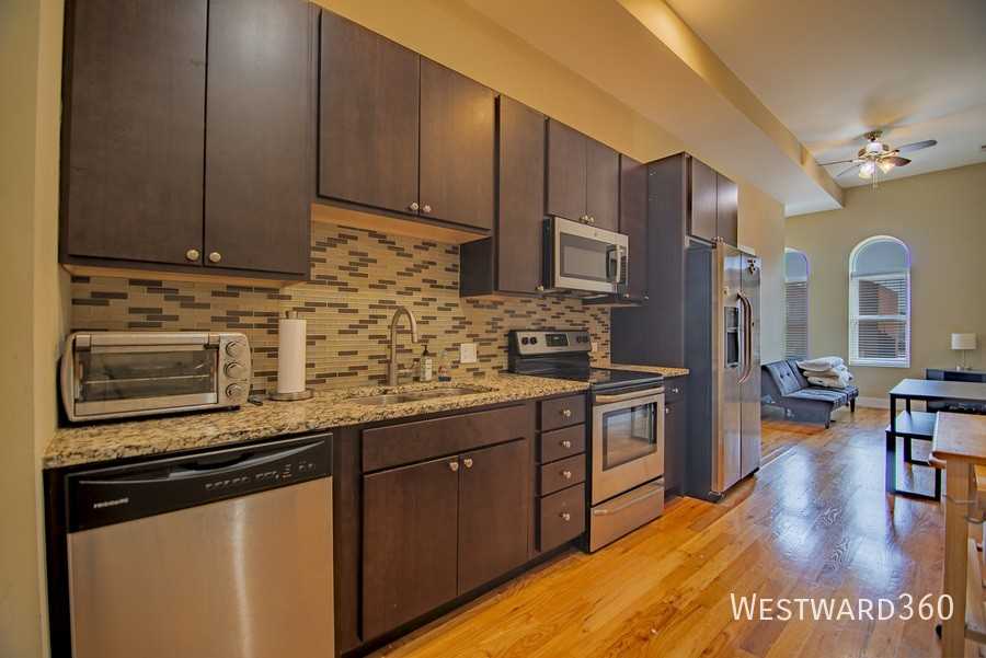 3140 South Indiana Avenue #206