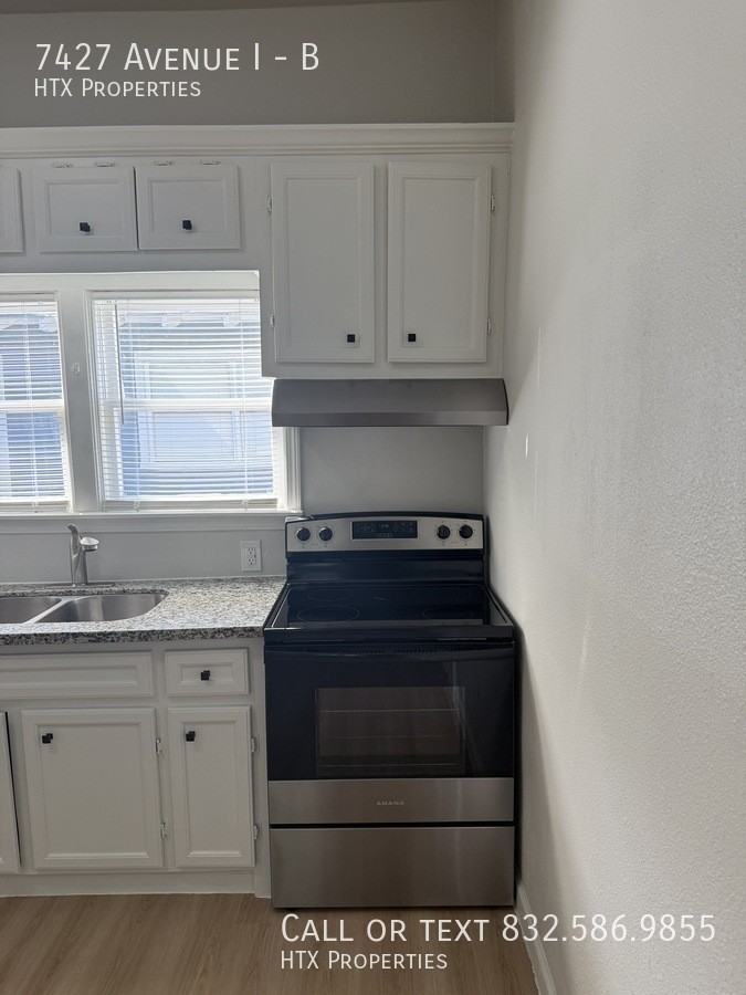 7427 Avenue I #B - Photo 3 of 8