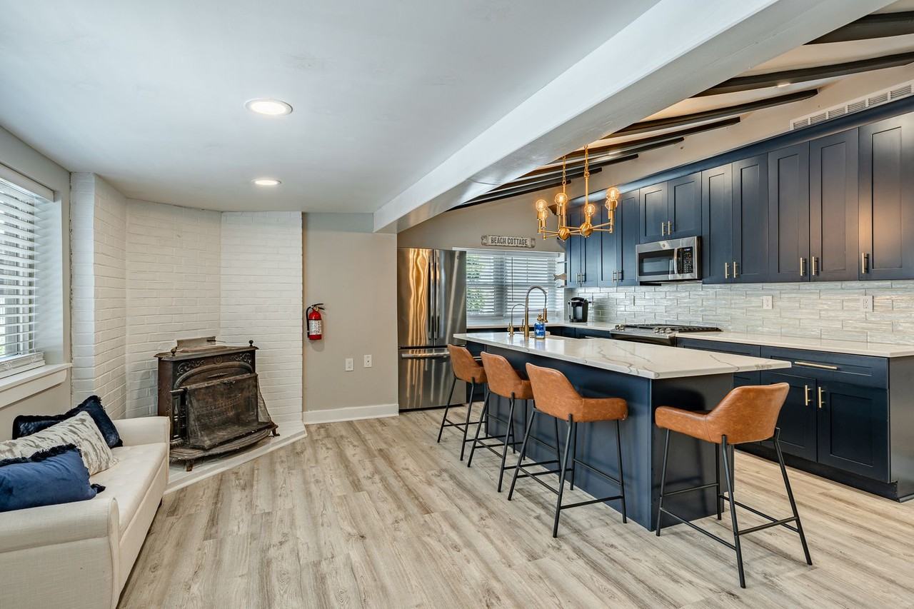 5708 Park Boulevard #3 - Photo 3 of 33