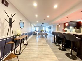 712 N West St Rm 5 #2 - Photo 1 of 1