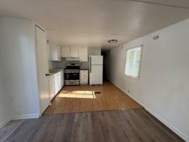 featured image of 2006 10th Ave N #TRL7