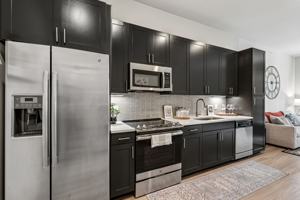 featured image of 600 11th Ave N