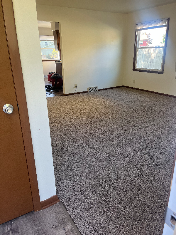 2 South Grand Avenue - Photo 3 of 18