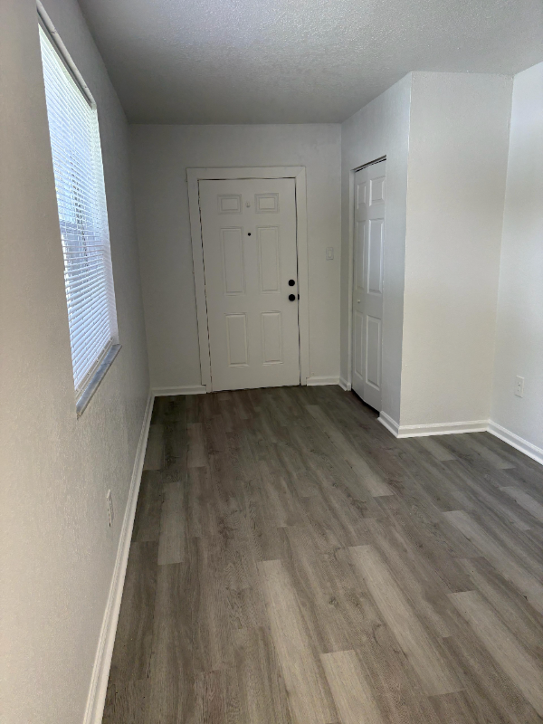 1315 Nwterrace #2 - Photo 4 of 9