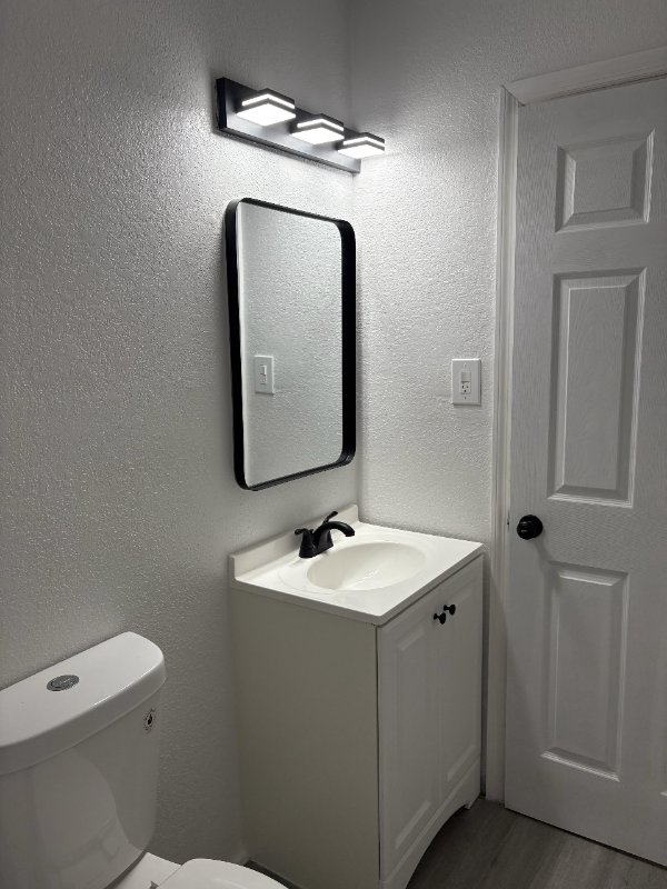 1315 Nwterrace #2 - Photo 6 of 9