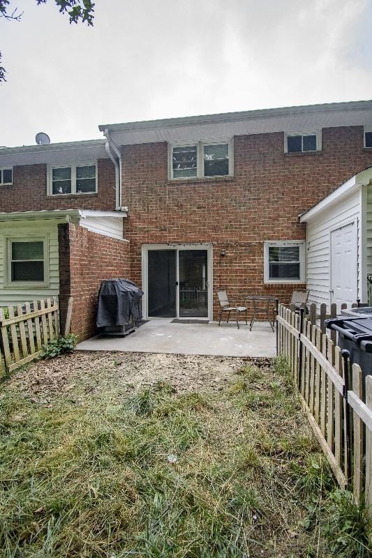 1821 Sussex Rd - Photo 6 of 20