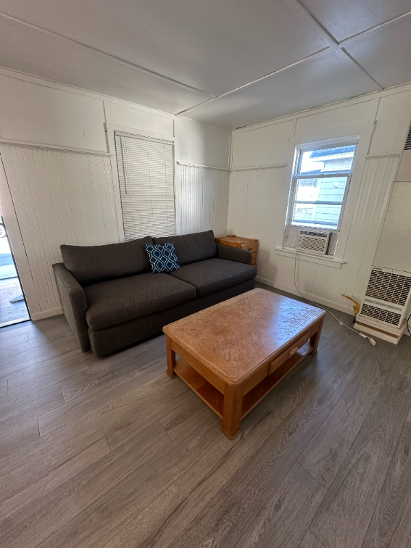 9 M St #1 - Photo 4 of 10