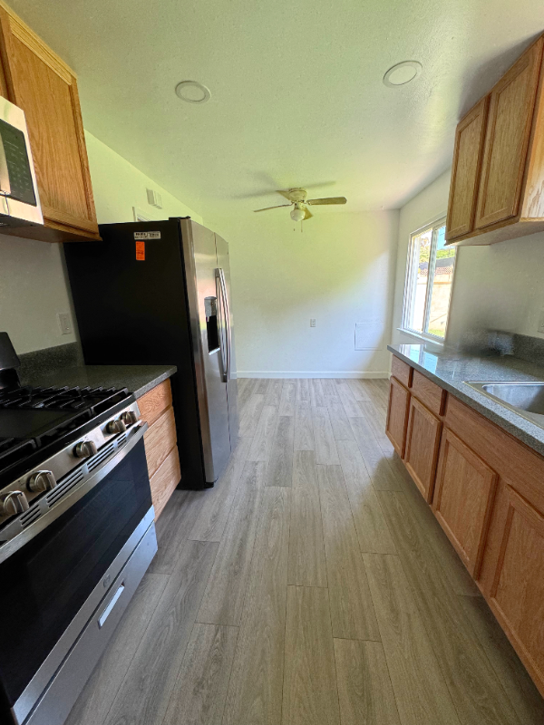 15938 Cambay St - Photo 3 of 13