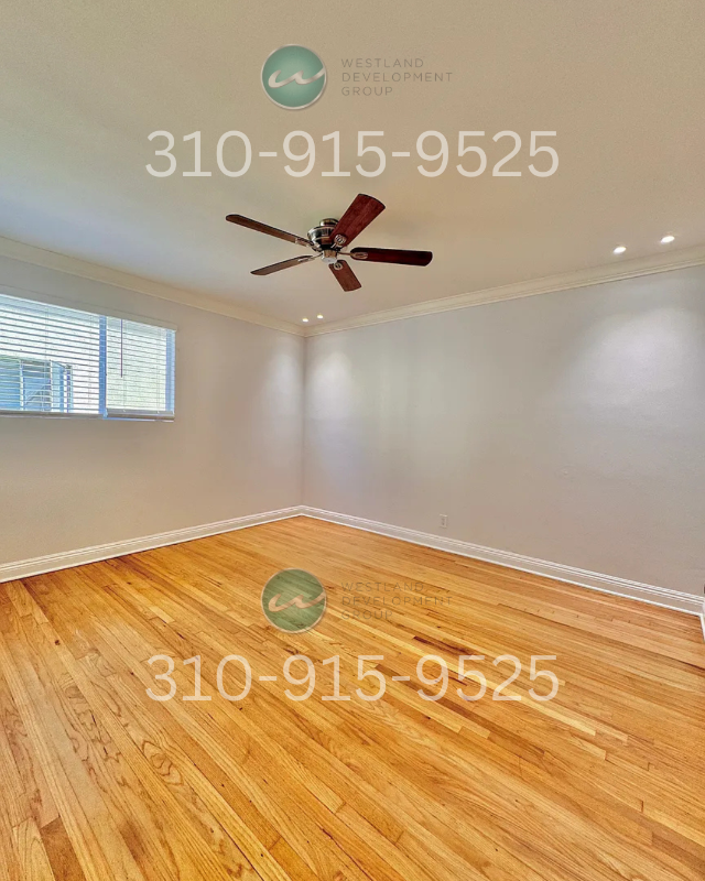 3172 South Barrington Avenue - Photo 6 of 16