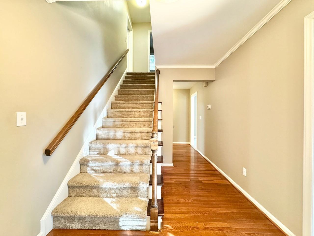 2015 Warwickshire Dr - Photo 4 of 25