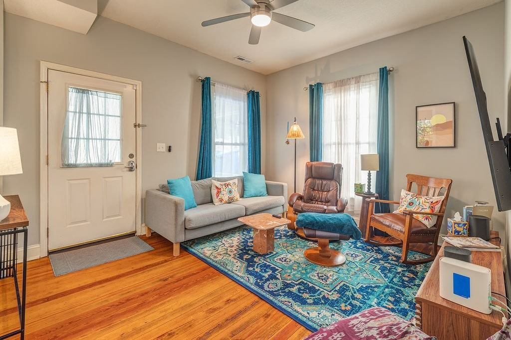 24 Jefferson Drive, Unit A - Photo 3 of 16