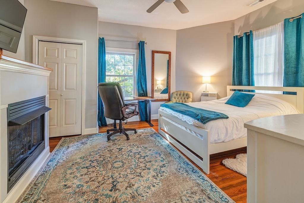 24 Jefferson Drive, Unit A - Photo 6 of 16