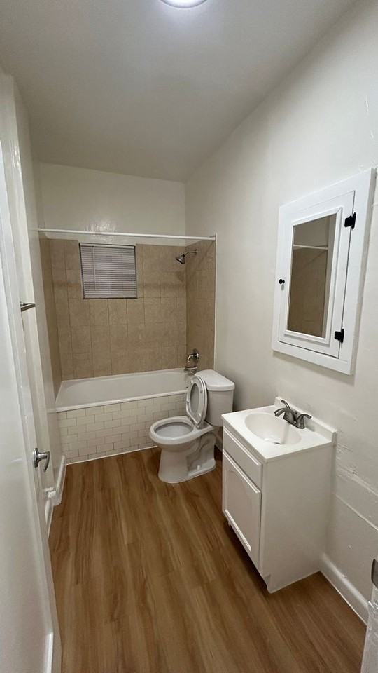 819 Irolo St. - Photo 7 of 18