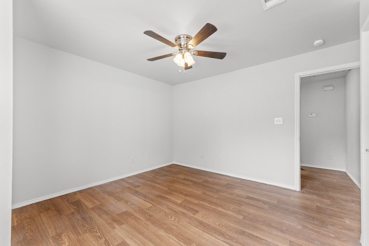 840 Sagewood Trail - Photo 5 of 10