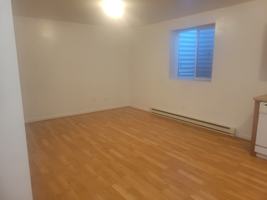 featured image of 607 Defoe St