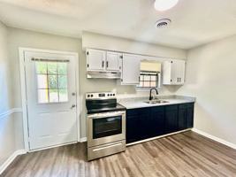 featured image of 706 Roberta Dr