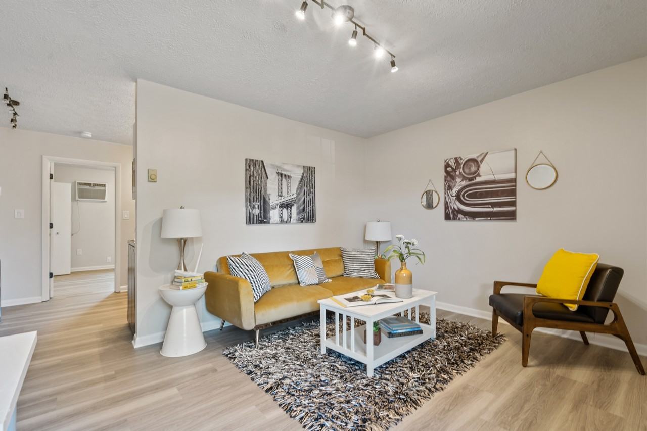 The Flats @ Winchester - Photo 5 of 50