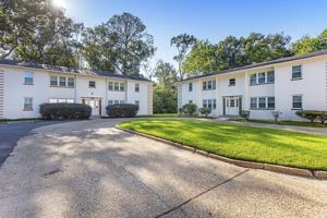 featured image of 160 Stonewall Pl