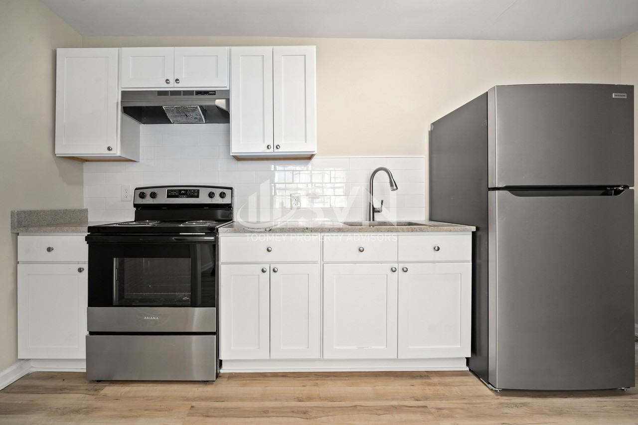 8 S Reed Ave - Photo 2 of 26